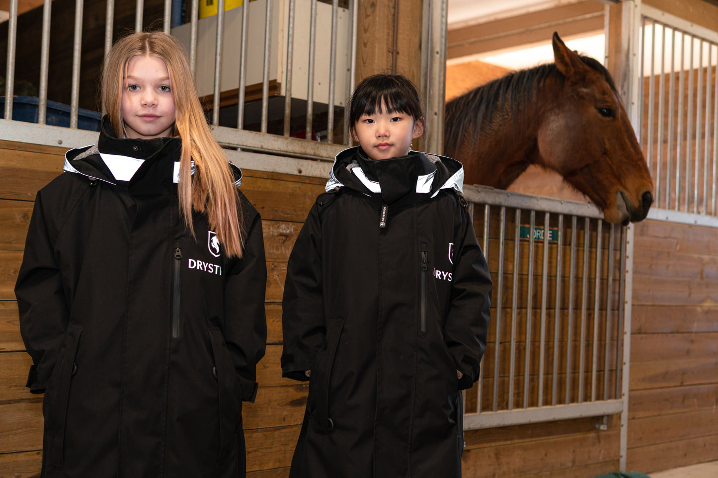 COASTAL Mini Mesh-Lined All-Weather Coat